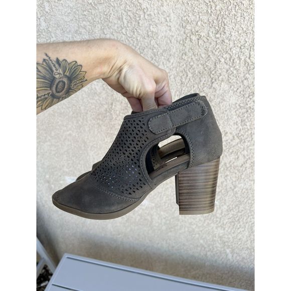 Seychelles open toe heeled ankle boot - Size 5.5 - Green - Picture 6 of 12